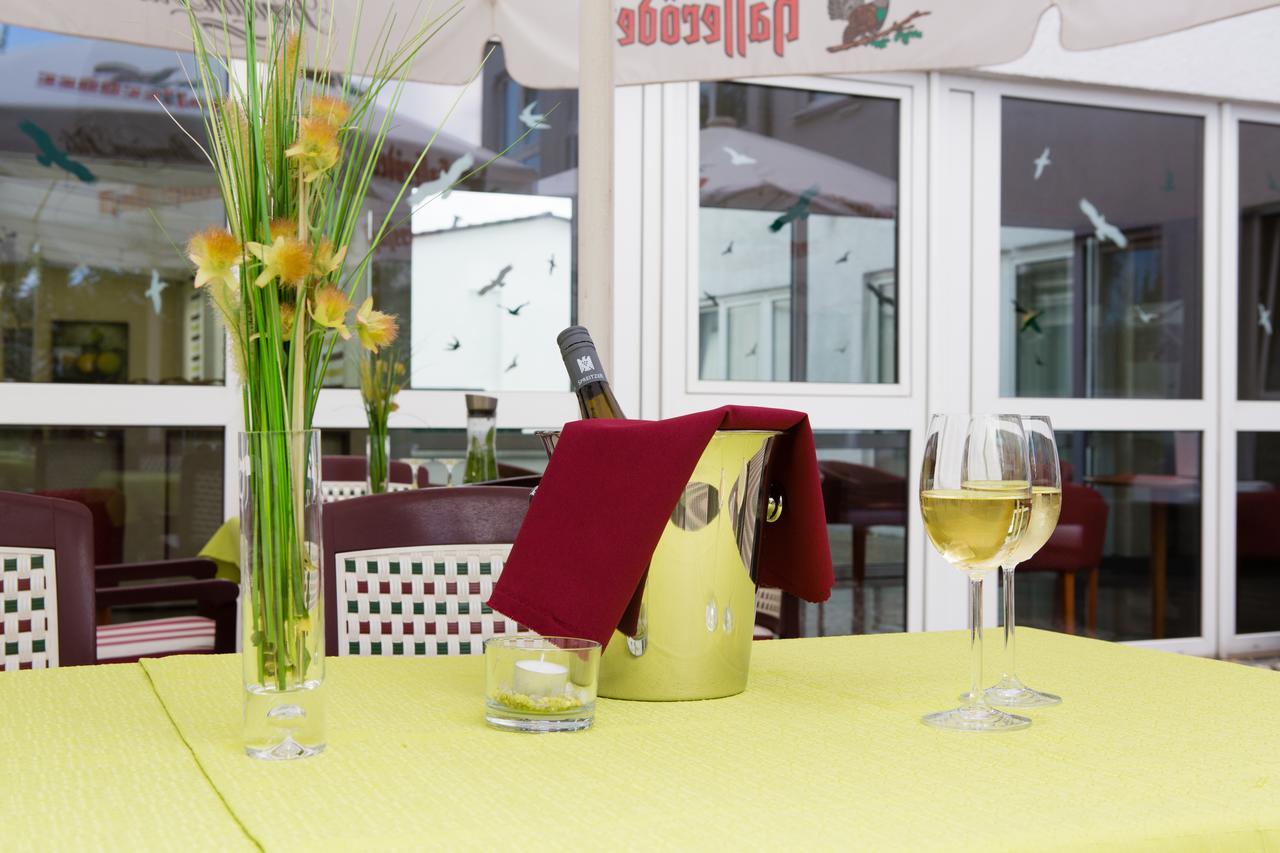 Plaza Suites Ruesselsheim Exterior photo